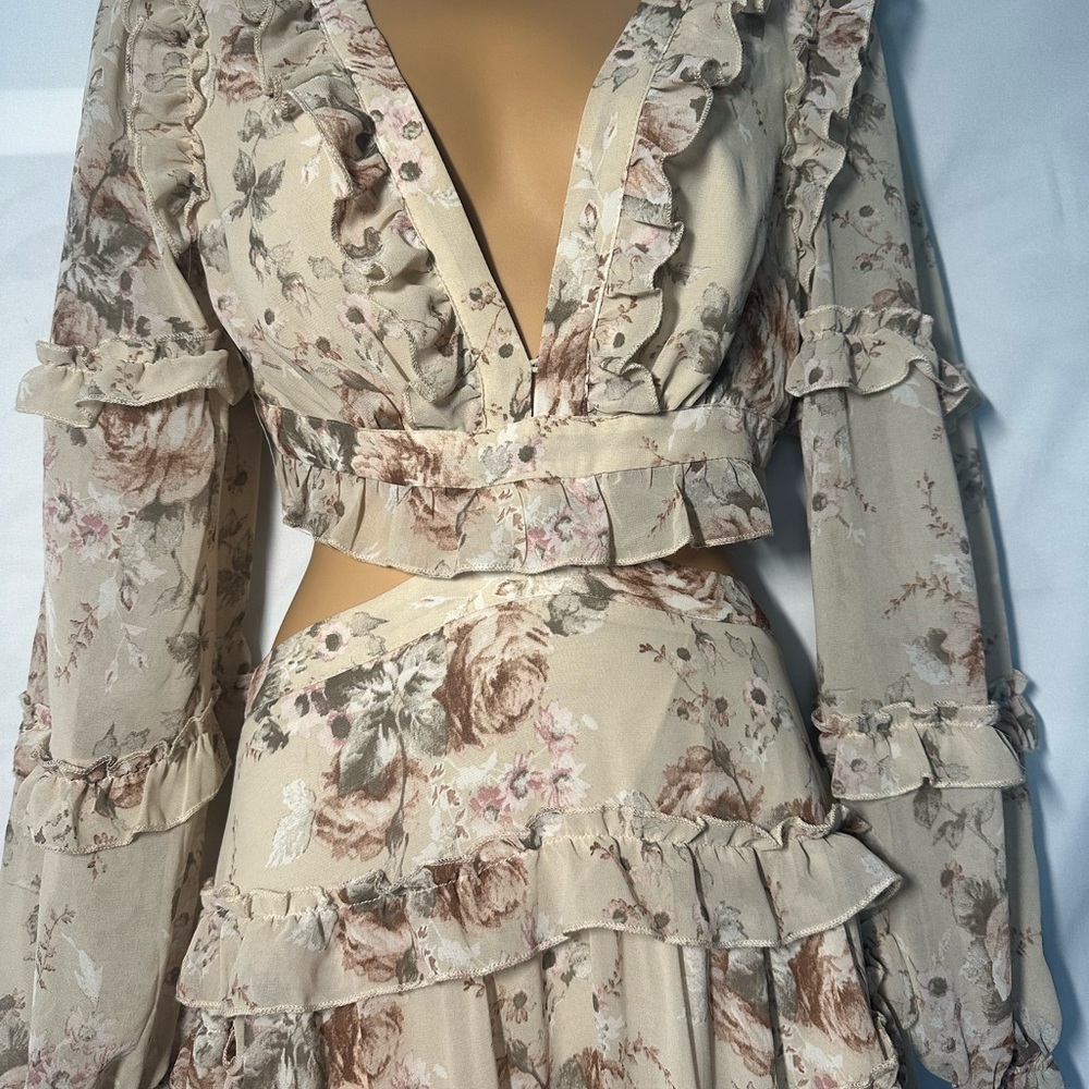 Floral Ruffle Maxi Dress - Picture 5 of 5